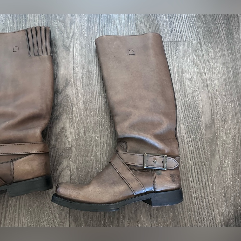 Frye Harness Tall Boots Brown Distressed Leather Women’s 8.5 - Picture 4 of 16